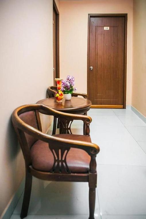 הו צ'י מין סיטי Hotel Cozy מראה חיצוני תמונה
